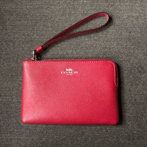 Coach Crossgrain Leather Corner Zip Wristlet